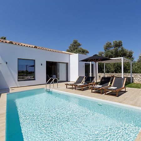 Eveland Accessible Villas Sfáka Екстериор снимка