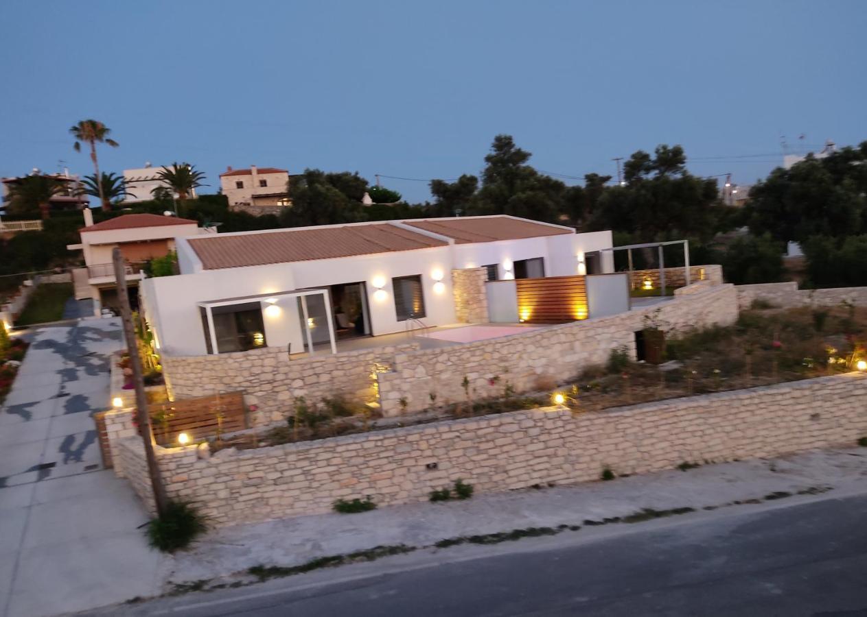 Eveland Accessible Villas Sfáka Екстериор снимка